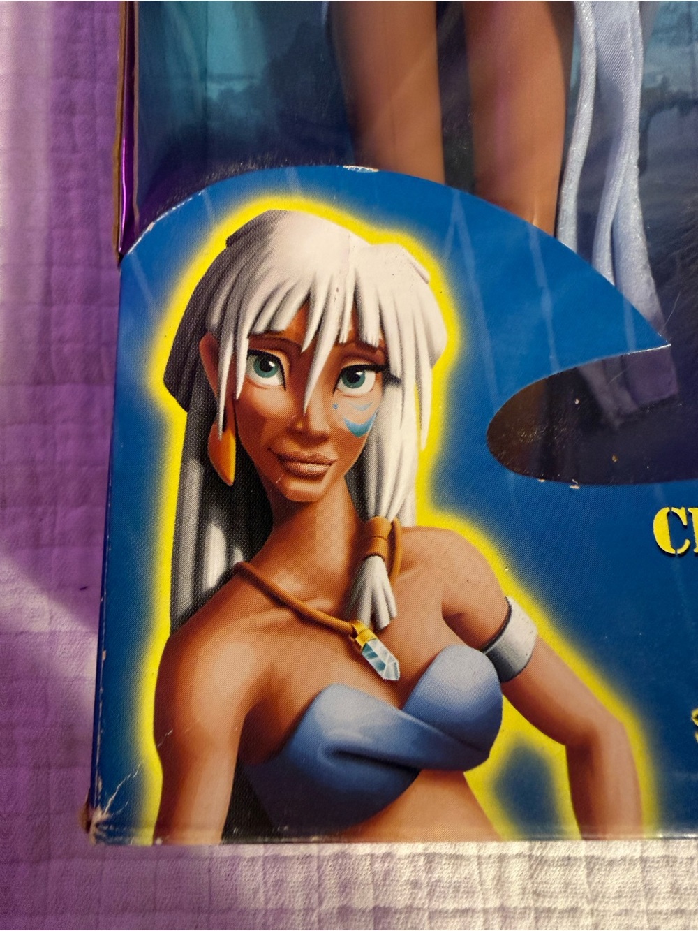 Disney Atlantis Crystal Princess Kida doll w/light up necklace 29327 Rare NRFB - Picture 5 of 16